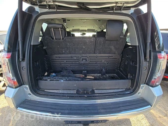2018 GMC Yukon Denali 5SA – miniatura 16