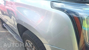 2018 GMC Yukon Denali 5SA – miniatura 29
