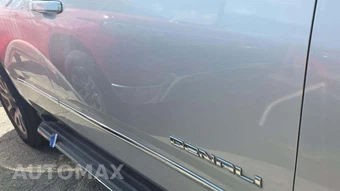 2018 GMC Yukon Denali 5SA – miniatura 30