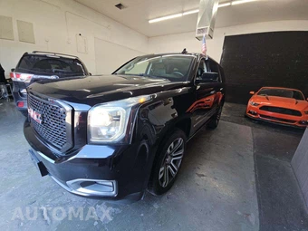 2018 GMC Yukon Denali 5SA