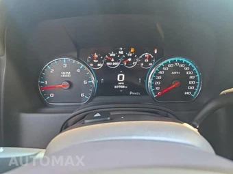 2018 GMC Yukon Denali 5SA - miniatura 9