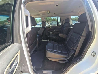 2018 GMC Yukon Denali 5SA - miniatura 10