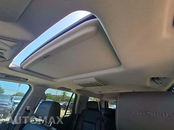 2018 GMC Yukon Denali 5SA - miniatura 8