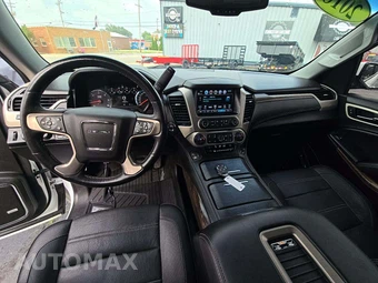 2018 GMC Yukon Denali 5SA - miniatura 10