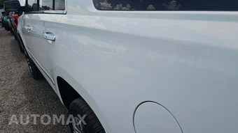 2018 GMC Yukon Denali 5SA - miniatura 25