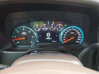 2018 GMC Yukon Denali 5SA - miniatura 6