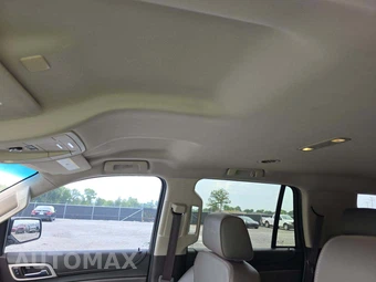 2018 GMC Yukon Denali 5SA - miniatura 8
