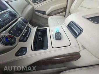 2018 GMC Yukon Denali 5SA - miniatura 8