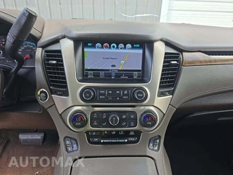 2018 GMC Yukon Denali 5SA – miniatura 10