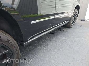 2018 GMC Yukon Denali 5SA – miniatura 30