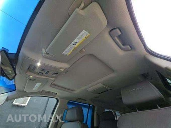 2018 GMC Yukon Denali XL 5SA - miniatura 12