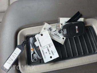 2018 GMC Yukon Denali XL 5SA - miniatura 9