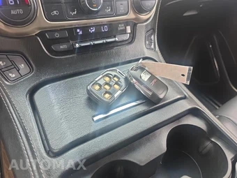 2018 GMC Yukon Denali XL 5SA - miniatura 29