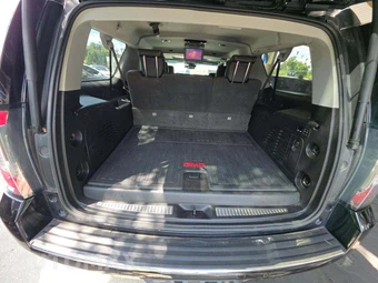 2018 GMC Yukon Denali XL 5SA - miniatura 15