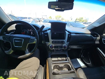 2018 GMC Yukon Denali XL 5SA - miniatura 11