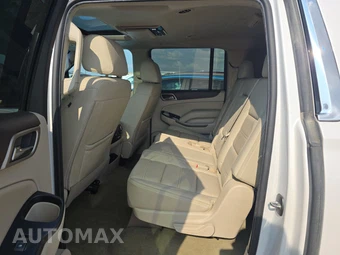 2018 GMC Yukon Denali XL 5SA - miniatura 13