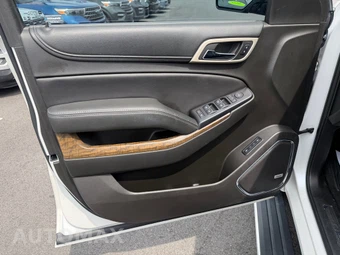 2018 GMC Yukon Denali XL 5SA - miniatura 12