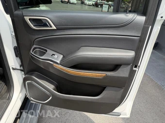 2018 GMC Yukon Denali XL 5SA - miniatura 28