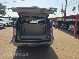 2018 GMC Yukon SLE 3SA - miniatura 15