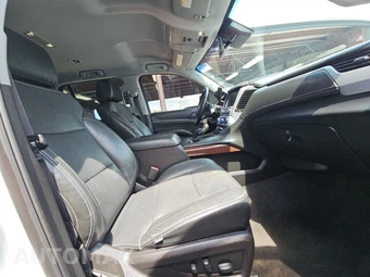 2018 GMC Yukon SLE 3SA – miniatura 8