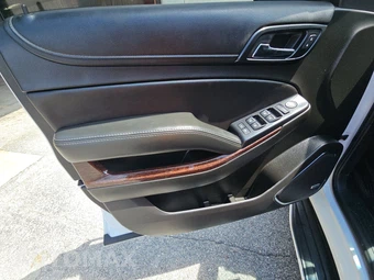 2018 GMC Yukon SLE 3SA – miniatura 9