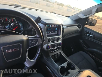 2018 GMC Yukon SLE 3SA - miniatura 11