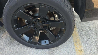 2018 GMC Yukon SLE 3SA - miniatura 26