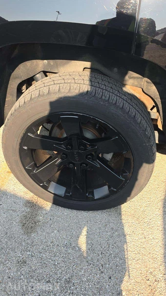 2018 GMC Yukon SLE 3SA - miniatura 27