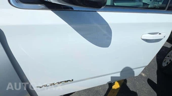 2018 GMC Yukon SLT 4SA – miniatura 21