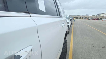 2018 GMC Yukon SLT 4SA - miniatura 29