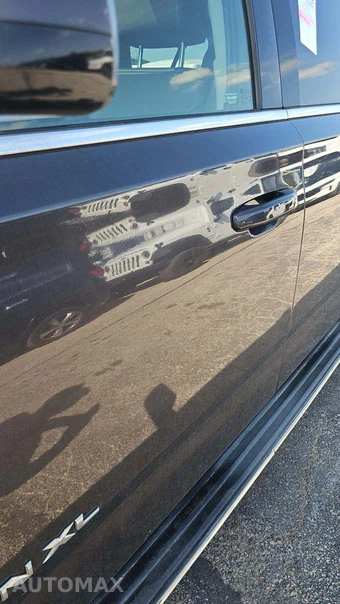 2018 GMC Yukon XL SLT 4SA – miniatura 33
