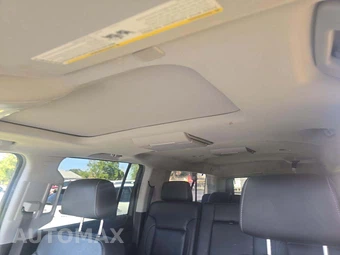 2018 GMC Yukon XL SLT 4SA – miniatura 8