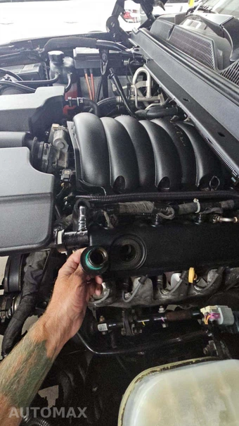 2018 GMC Yukon XL SLT 4SA – miniatura 18
