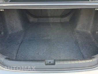 2018 Honda Accord Hybrid - miniatura 19