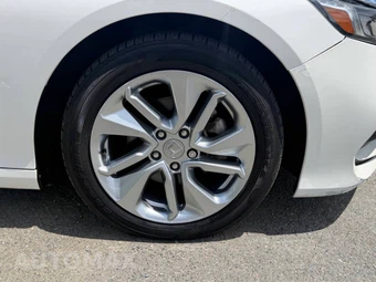 2018 Honda Accord Sedan LX 1.5T - miniatura 6