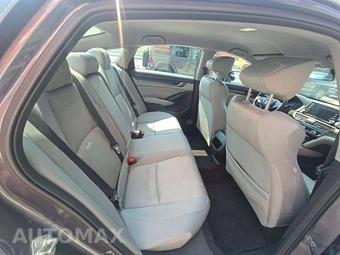 2018 Honda Accord Sedan LX 1.5T - miniatura 16