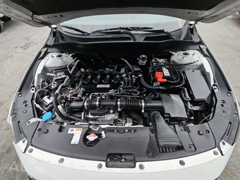 2018 Honda Accord Sedan LX 1.5T - miniatura 16