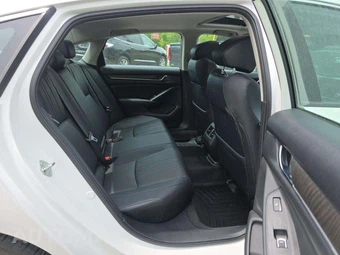 2018 Honda Accord Sedan Touring 1.5T - miniatura 13