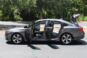 2018 Honda Accord Sedan Touring 2.0T - miniatura 18