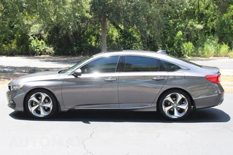 2018 Honda Accord Sedan Touring 2.0T - miniatura 2