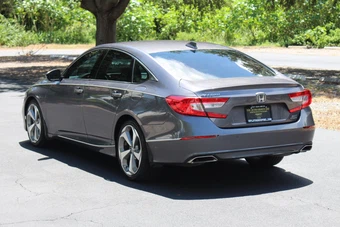 2018 Honda Accord Sedan Touring 2.0T - miniatura 3