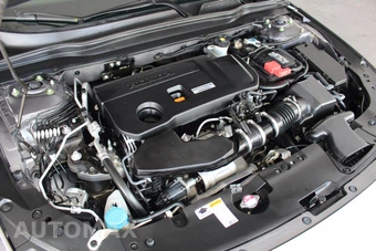 2018 Honda Accord Sedan Touring 2.0T - miniatura 50