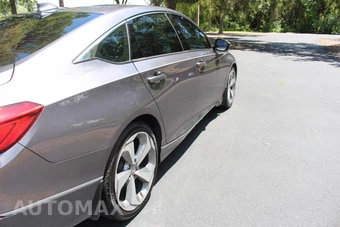 2018 Honda Accord Sedan Touring 2.0T - miniatura 8
