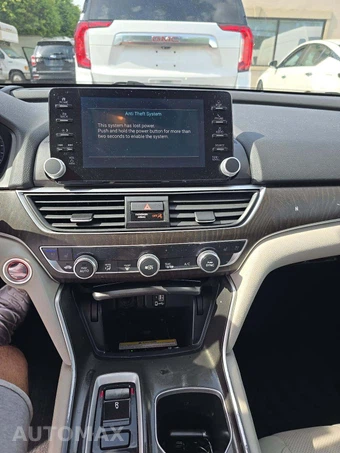 2018 Honda Accord Sedan Touring 2.0T - miniatura 10