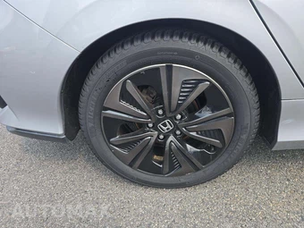 2018 Honda Civic Hatchback EX - miniatura 25