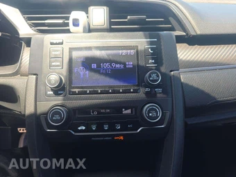 2018 Honda Civic Hatchback Sport - miniatura 10