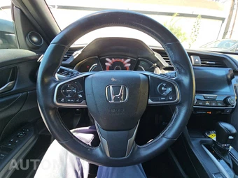 2018 Honda Civic Hatchback Sport Touring - miniatura 10