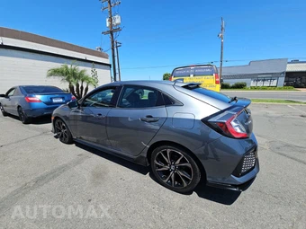 2018 Honda Civic Hatchback Sport Touring - miniatura 6