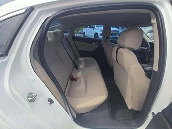 2018 Honda Civic Sedan LX - miniatura 13