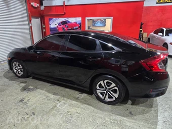 2018 Honda Civic Sedan LX - miniatura 3